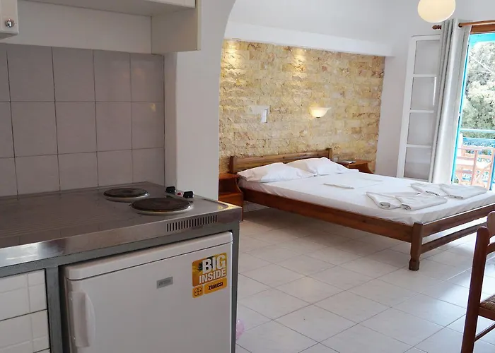 Anna 4* Agios Prokopios (Naxos)