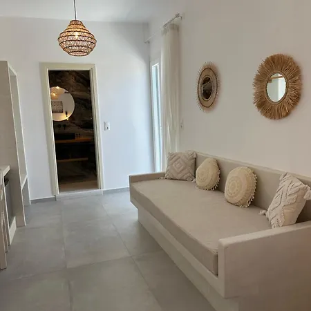 Anna Aparthotel 4*
