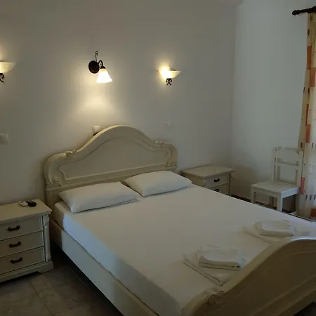 Anna 4* Agios Prokopios (Naxos)