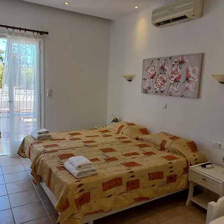 Anna Aparthotel Agios Prokopios (Naxos)