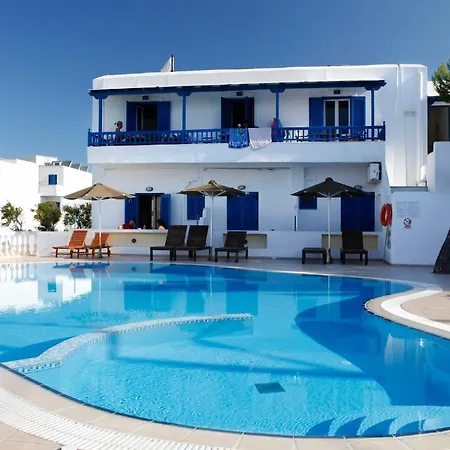 Anna Aparthotel 3*